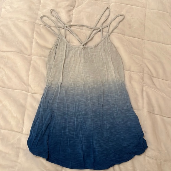 American Eagle Outfitters Tops - American eagle blue ombré tank top